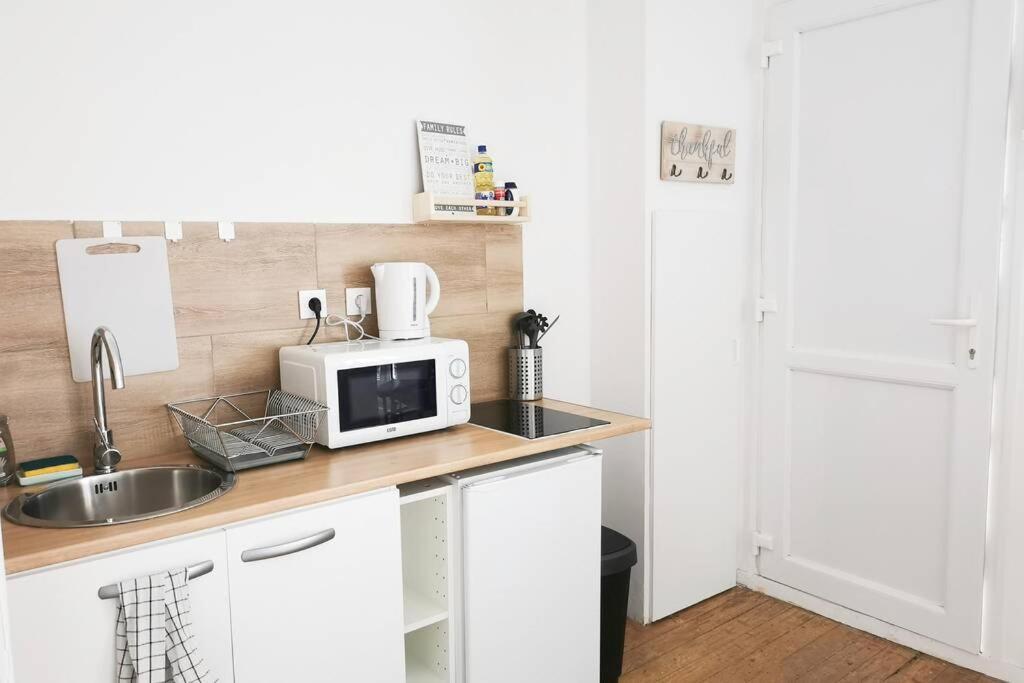 #4 Joli Appartement A 2 Pas Du Metro Et Paris 20 Bagnolet Luaran gambar