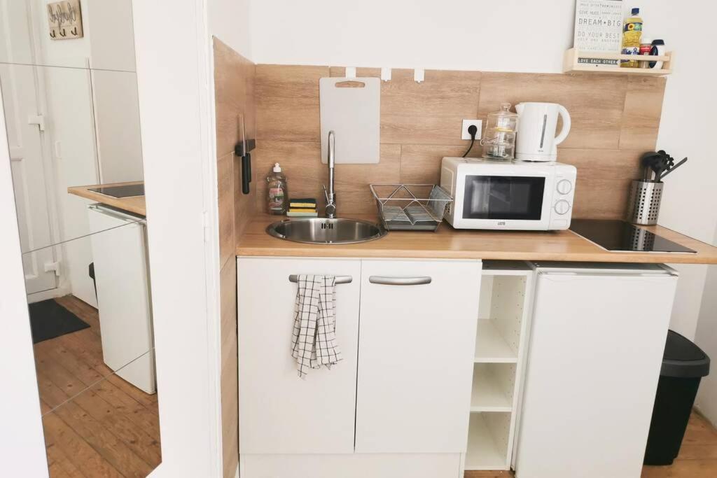 #4 Joli Appartement A 2 Pas Du Metro Et Paris 20 Bagnolet Luaran gambar